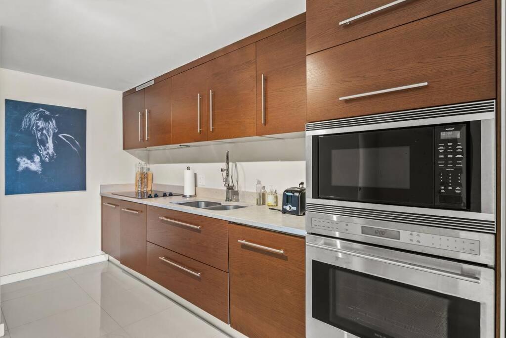 Iconbrickell Apartment Miami Exterior photo